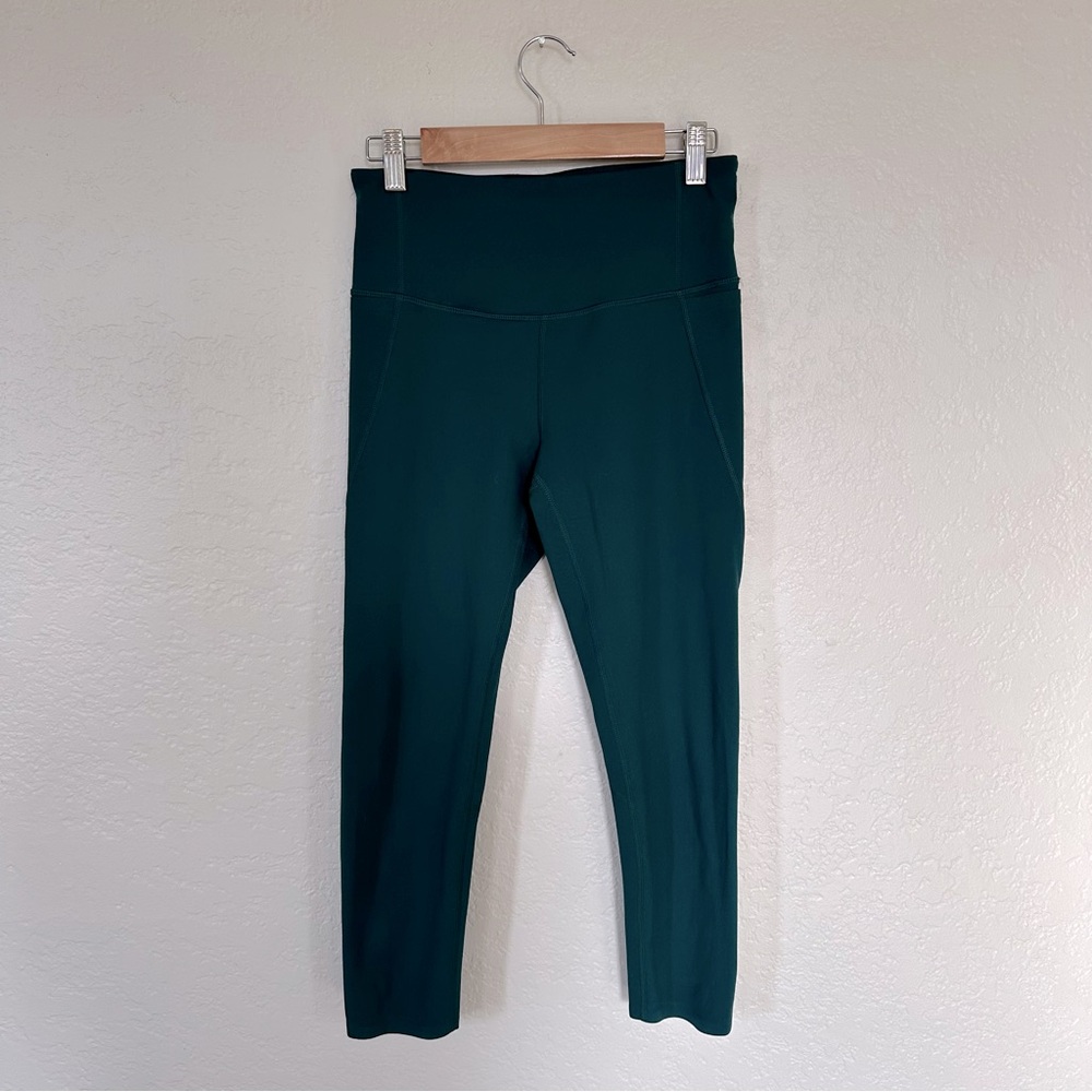 Zella | Crop Leggings | Small